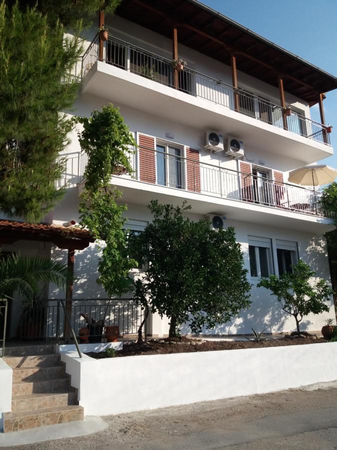 Koukounari Studios Neos Marmaras Bagian luar foto